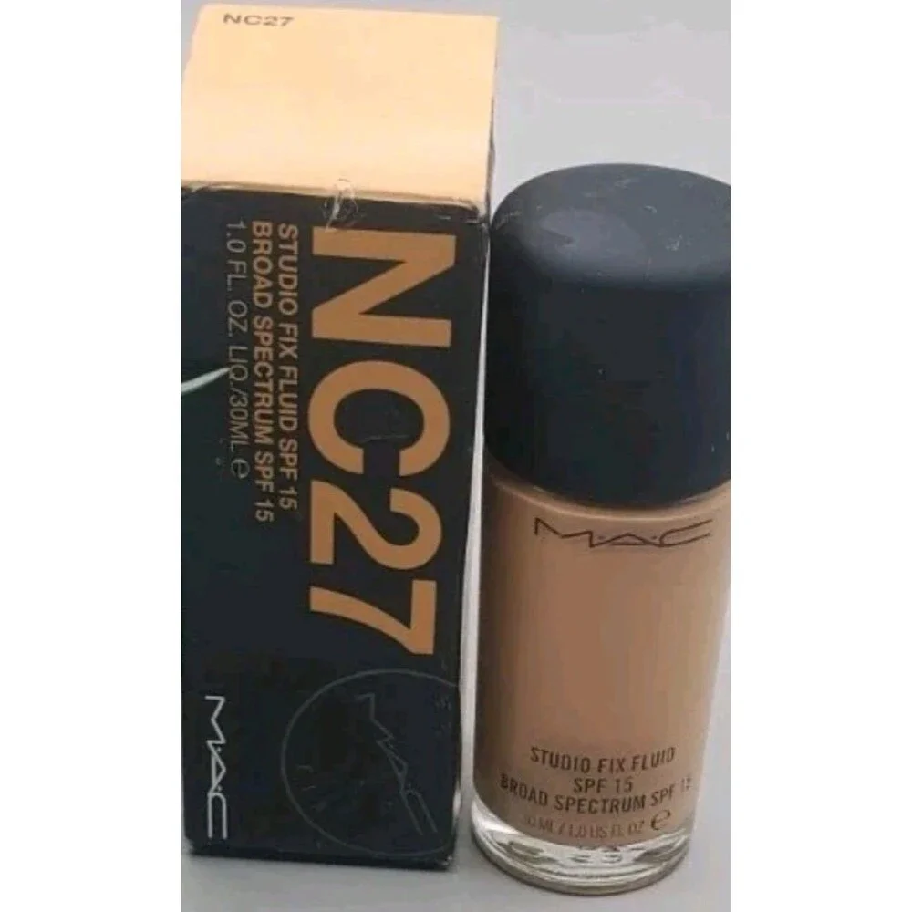 MAC NC27 Studio Fix Fluid SPF 15  Liquid Foundation 1.0 fl New In Box